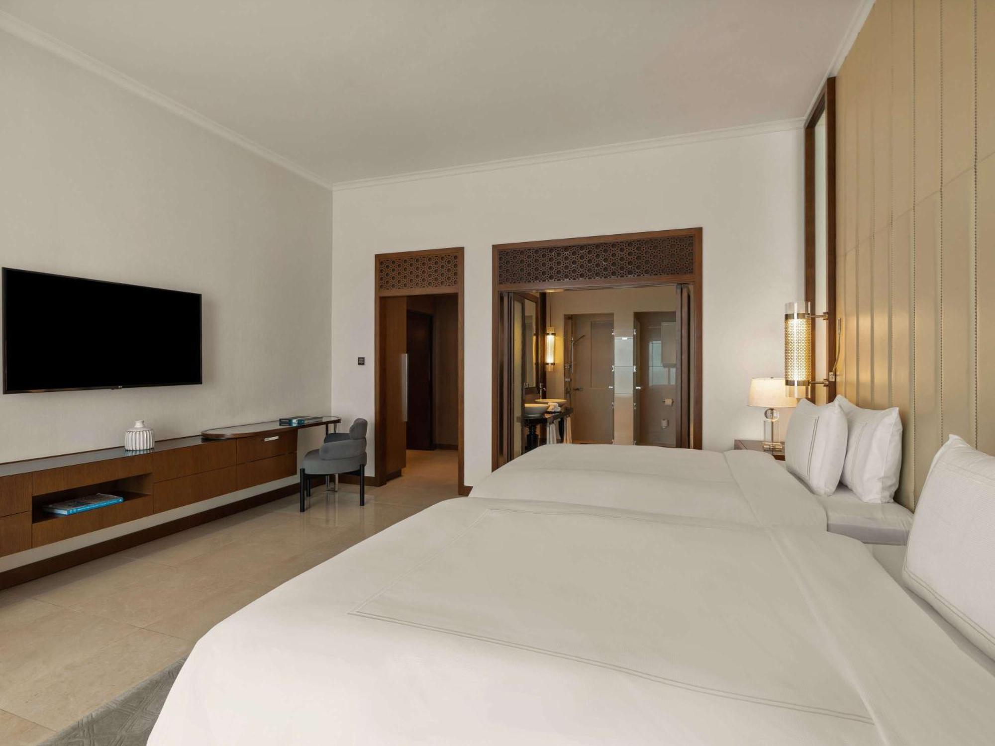 Rixos Marina Abu Dhabi Hotel Exterior foto Deluxe Room