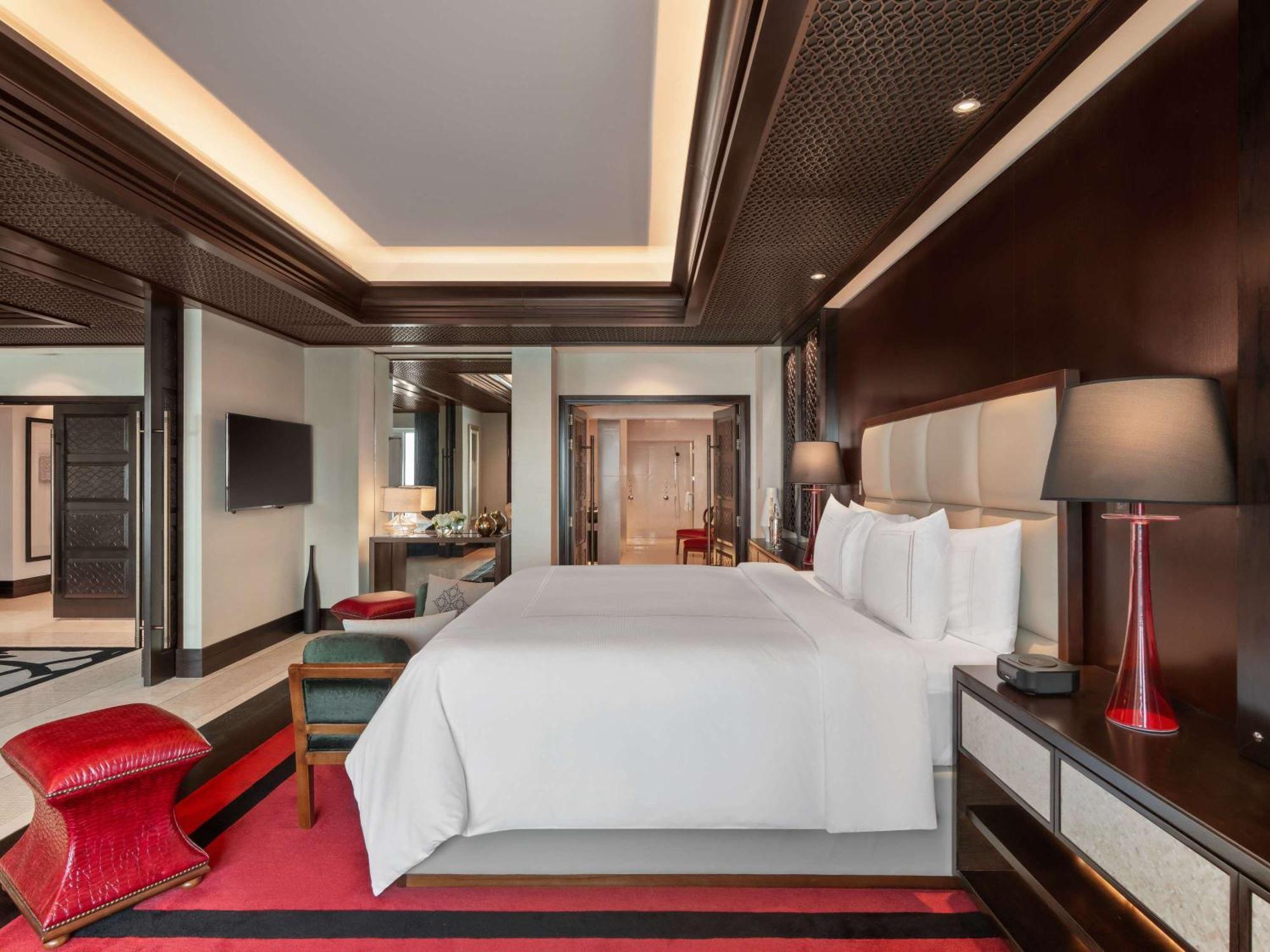 Rixos Marina Abu Dhabi Hotel Exterior foto A bedroom at the hotel